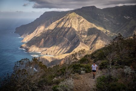 Territorio Trail 17 de noviembre de 2021. Manuel Merillas. 360º La Gomera. BCN Trail Races. El Privilegio 100 Millas. Territorio Ruta. Los Diarios de Sara.