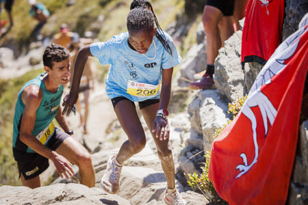 Esther Chesang, vencedora de Sierre Zinal 2022, suspendida por dopaje