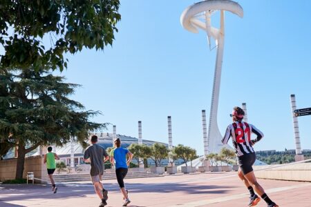 La Salomon Run Barcelona conquista Montjuïc con 2.300 participantes