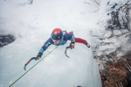 Tierra de Aventuras 3 de marzo de 2024. El Equipo Femenino de Alpinismo en Dolomitas.
